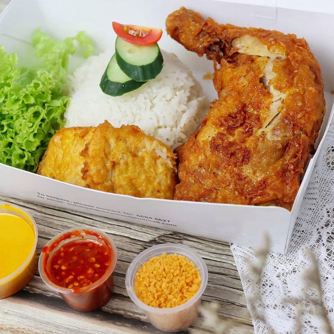 Signature Nasi Ayam Penyet