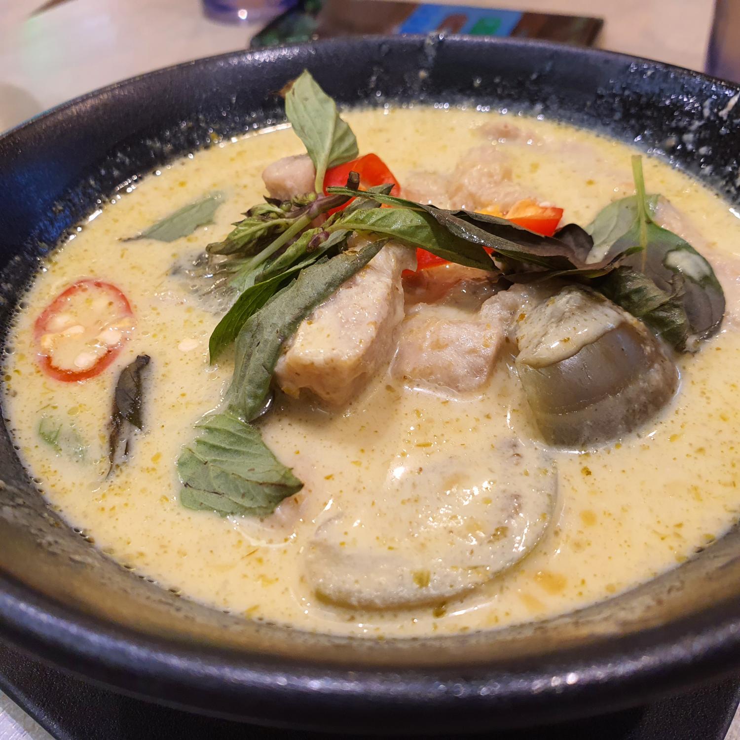 Green Curry Chicken with Rice