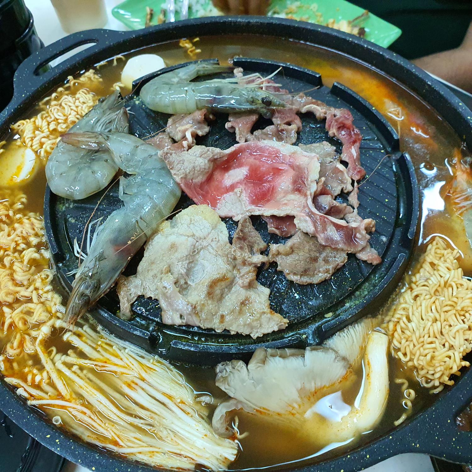 Steamboat BBQ