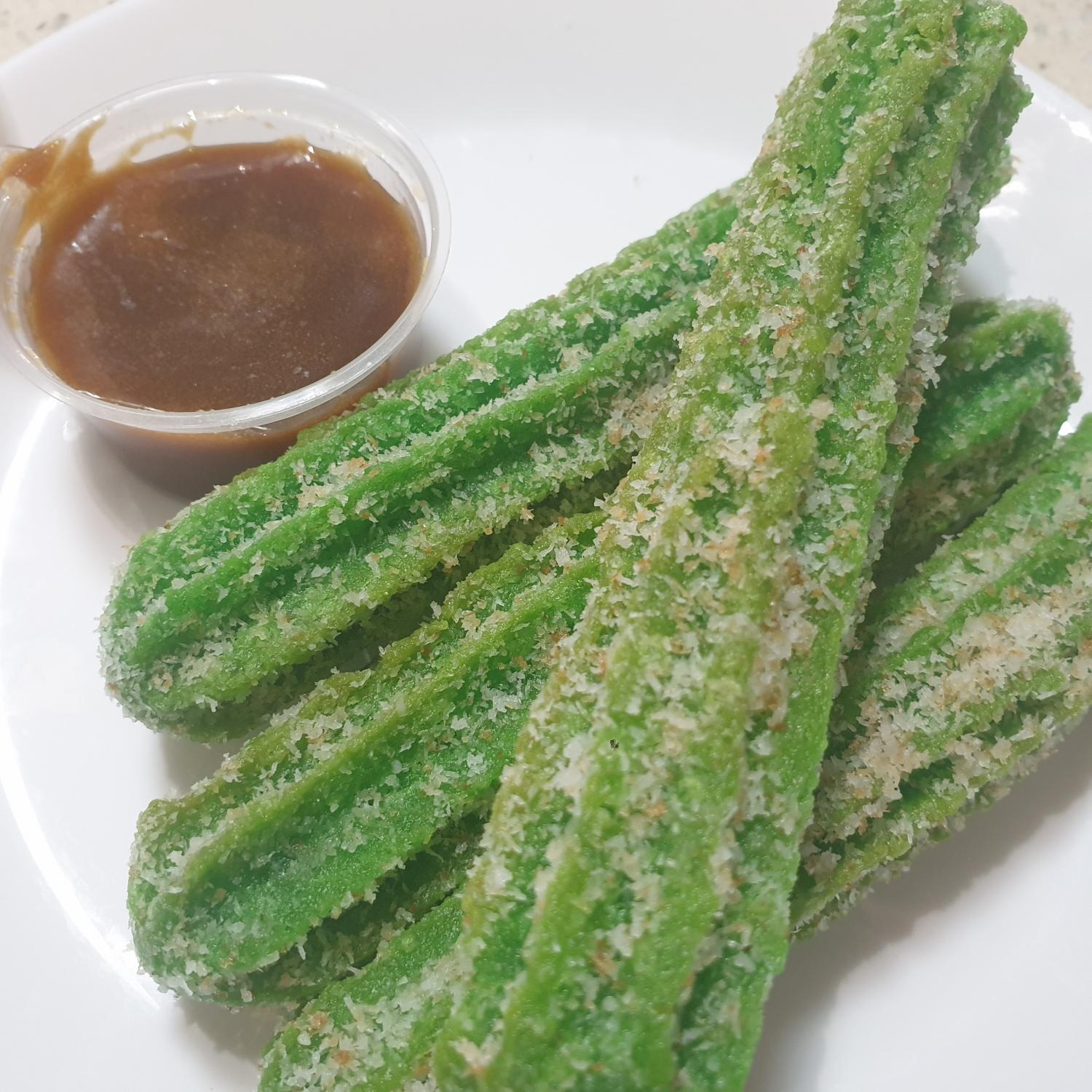 Pandan Churros w gula melaka dip