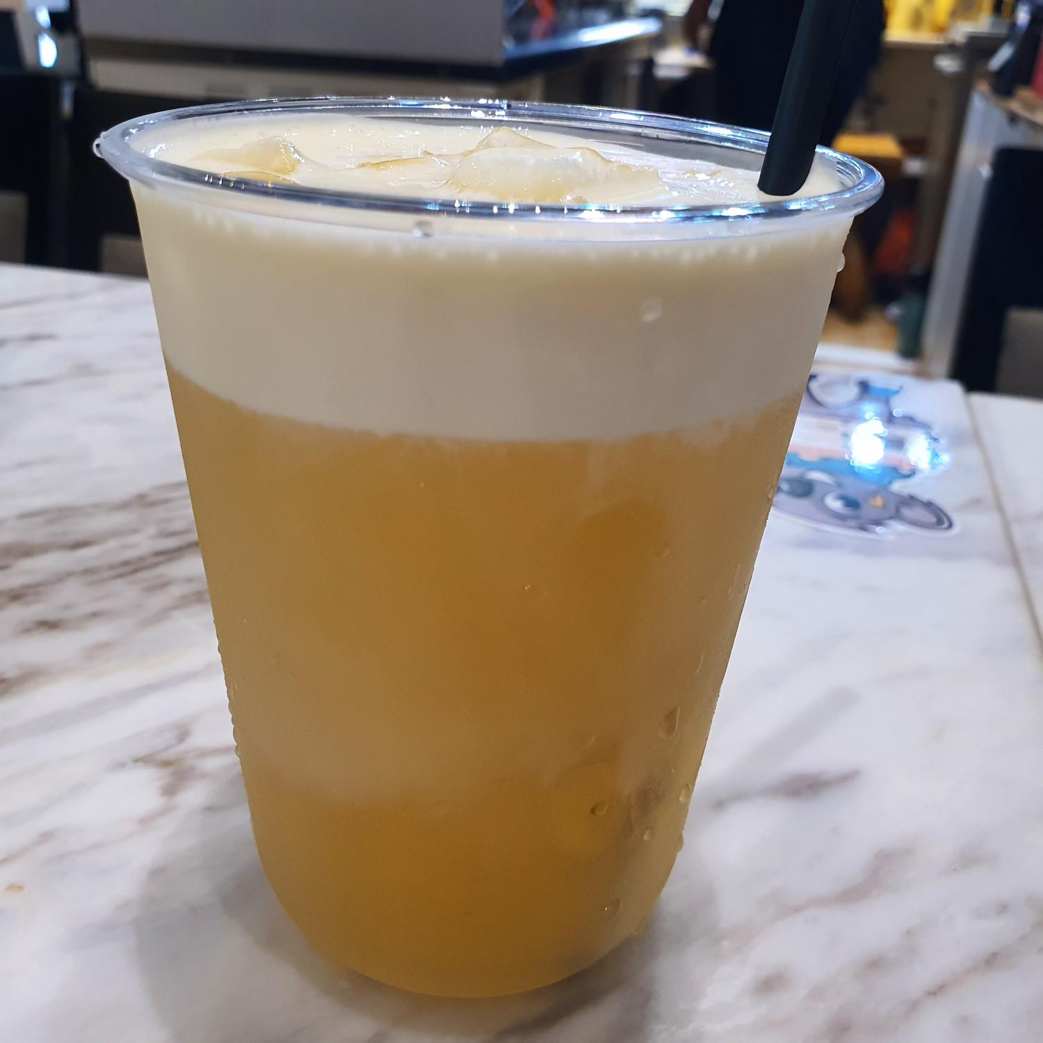 Creamy Oolong Ice Tea