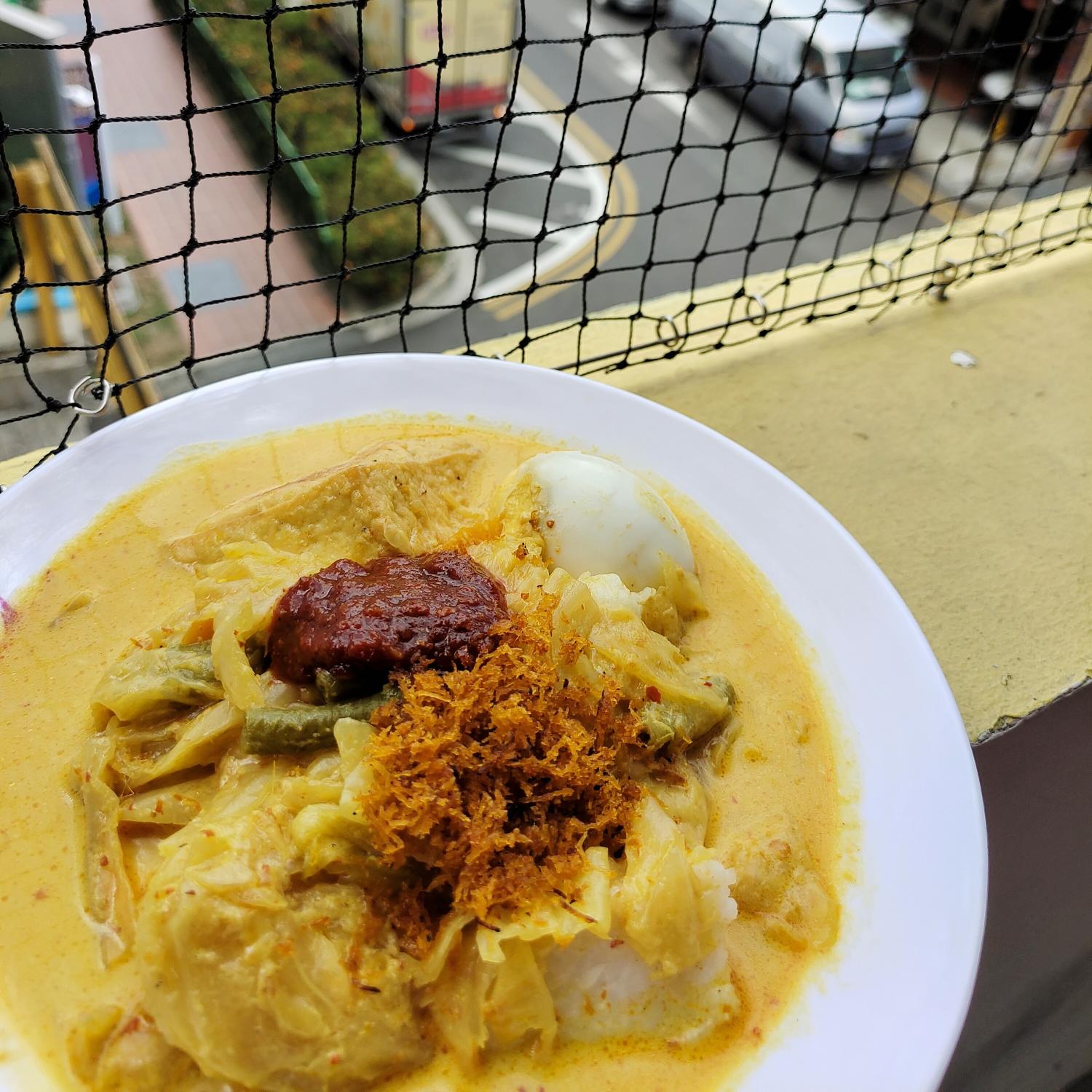 Lontong