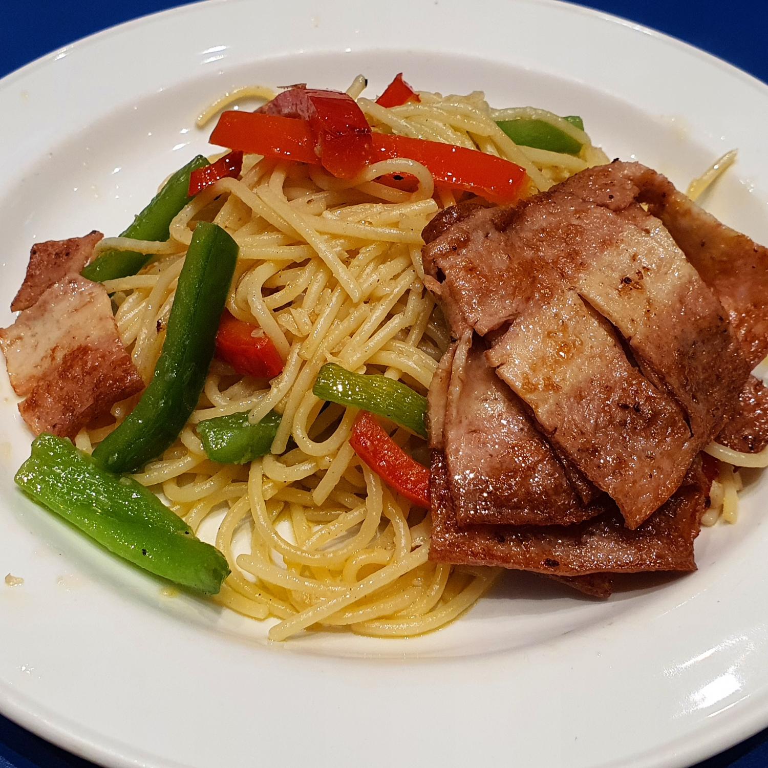 Aglio Olio with Turkey Bacon