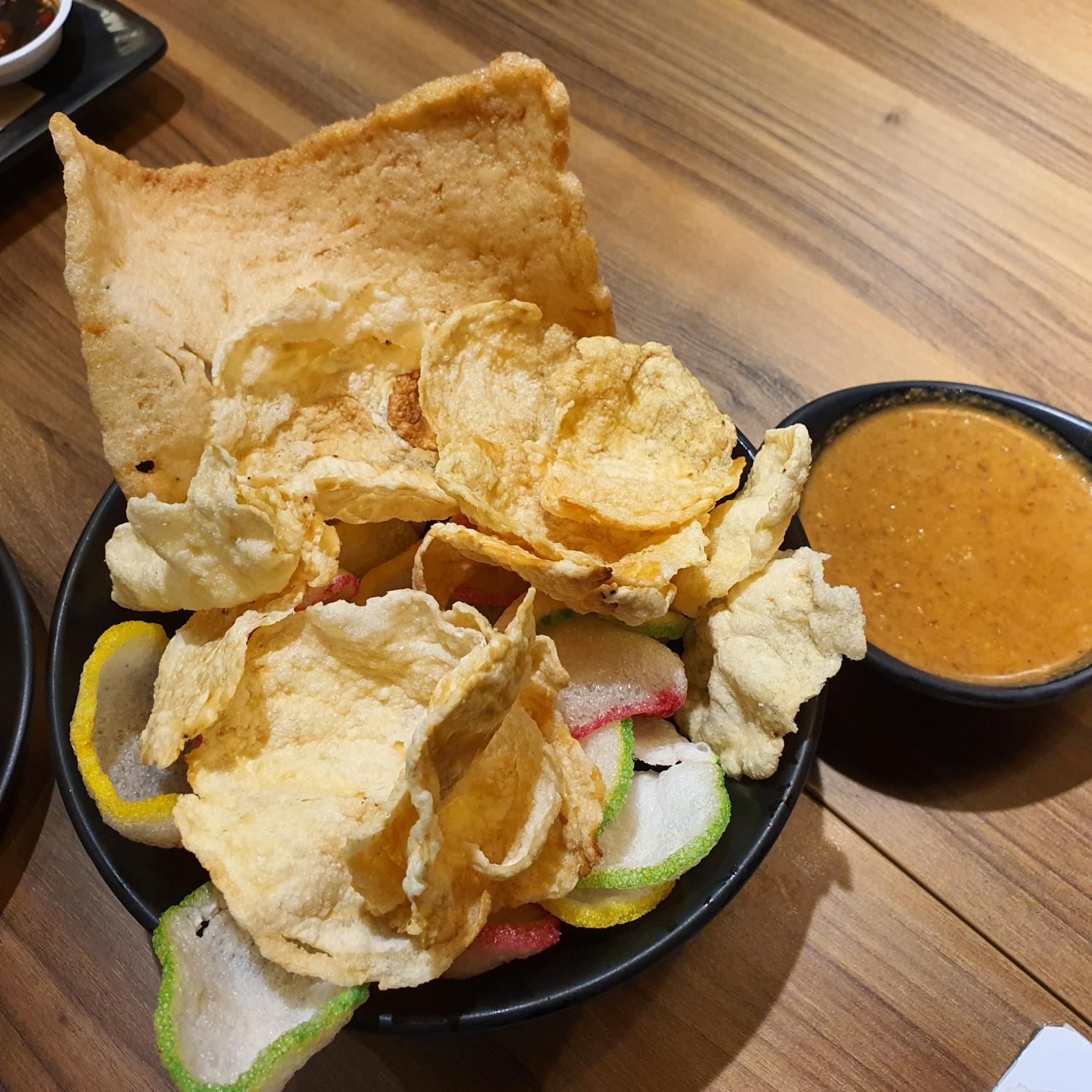 Crackers Potpurri and Gado-gado Sauce