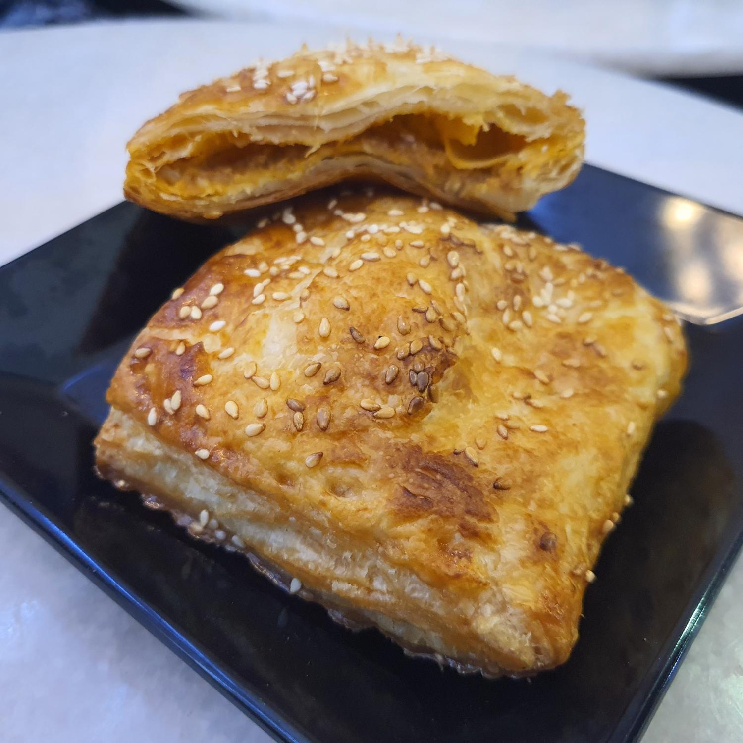 Rendang Chicken Puff