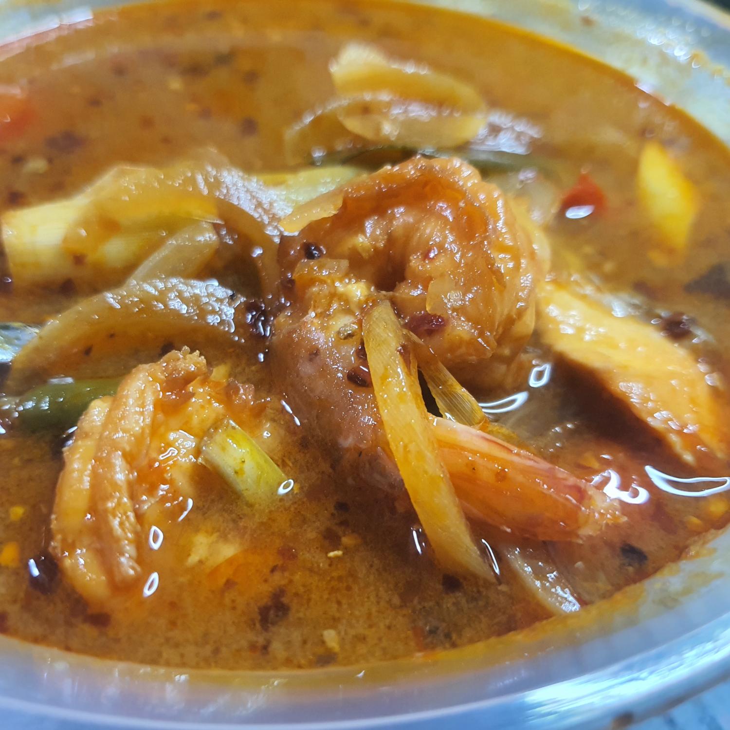 Tom Yum Red Soup