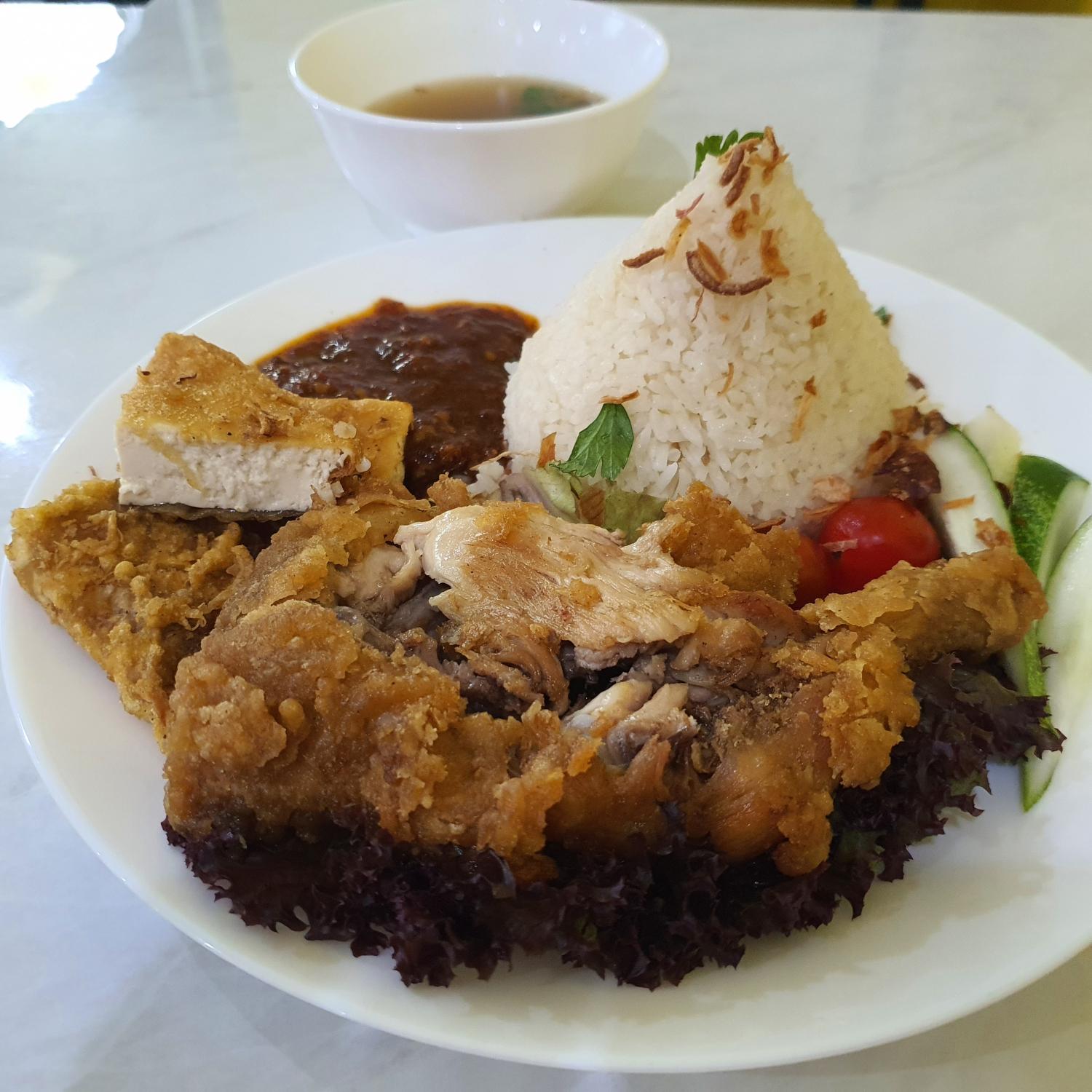 Nasi Ayam Penyet