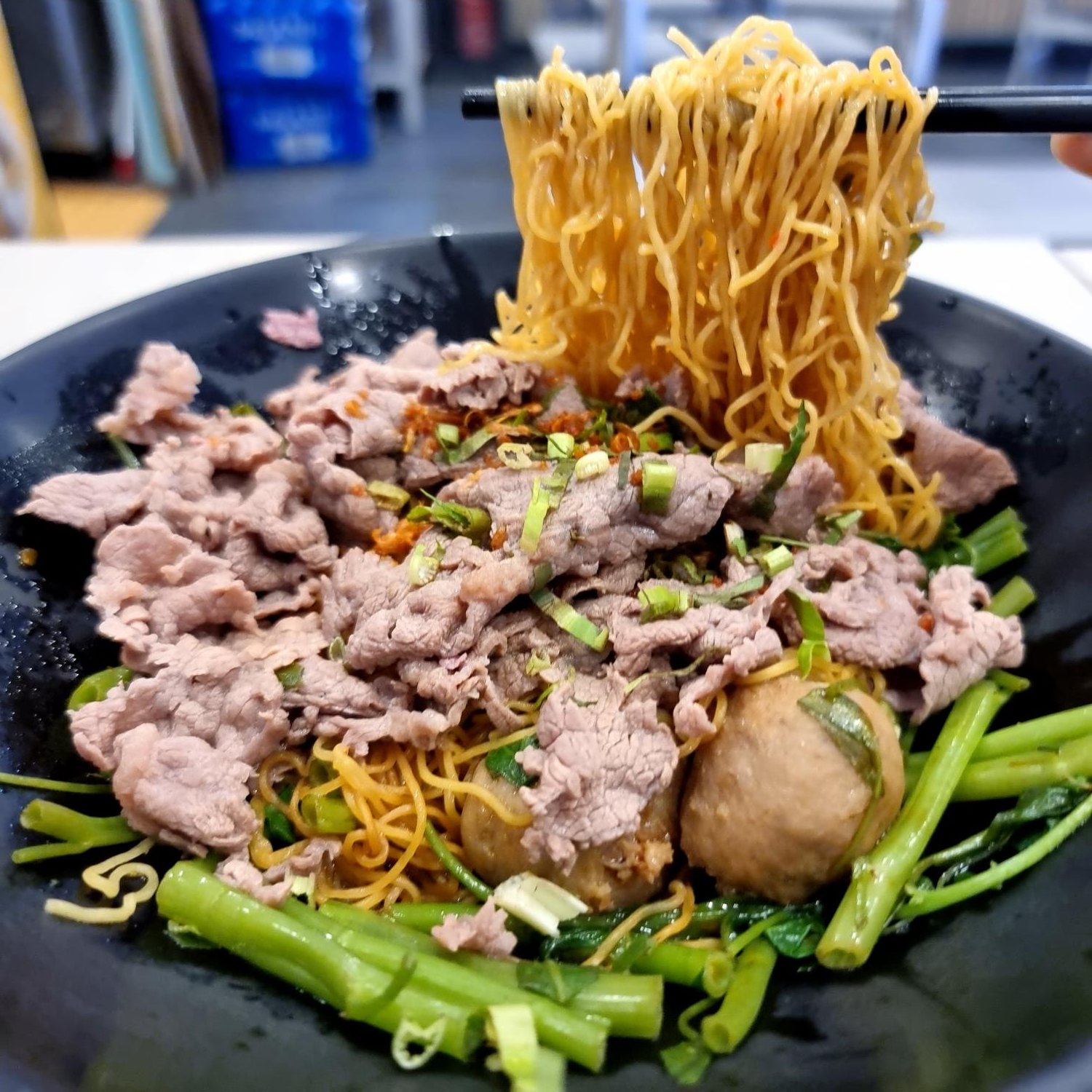 Thai Style Beef Yellow Noodle