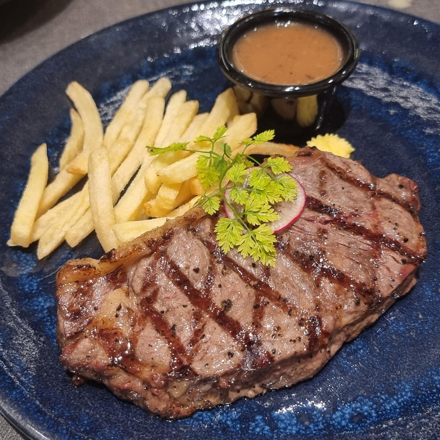 Prime Sirloin with Creamy Mushroom Sauce