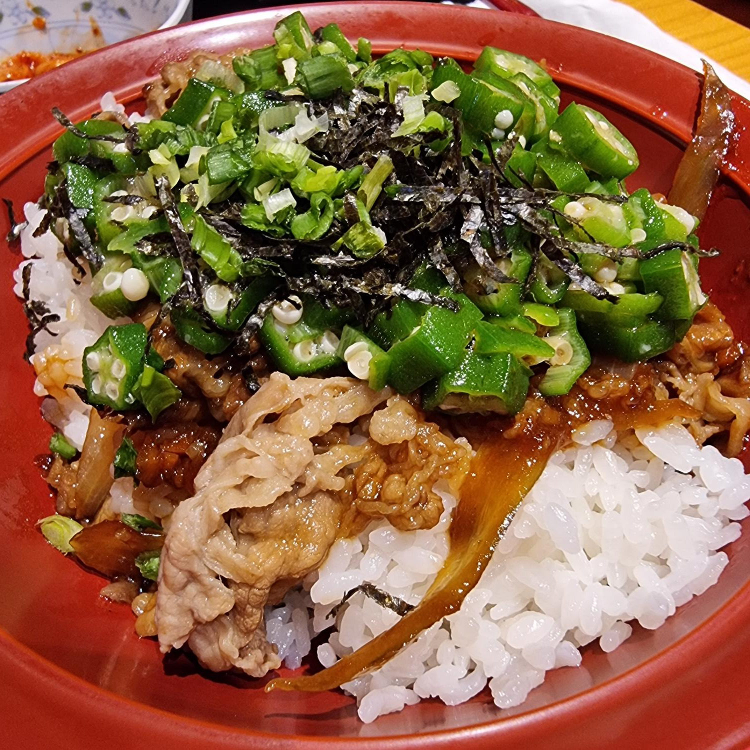 Okra Beef Yakiniku Bowl with Dashi Sauce