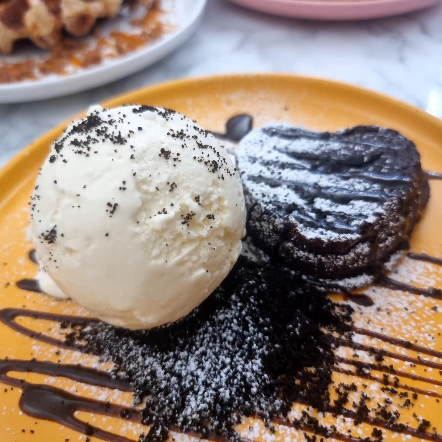 Molten Chocolate Lava Cake