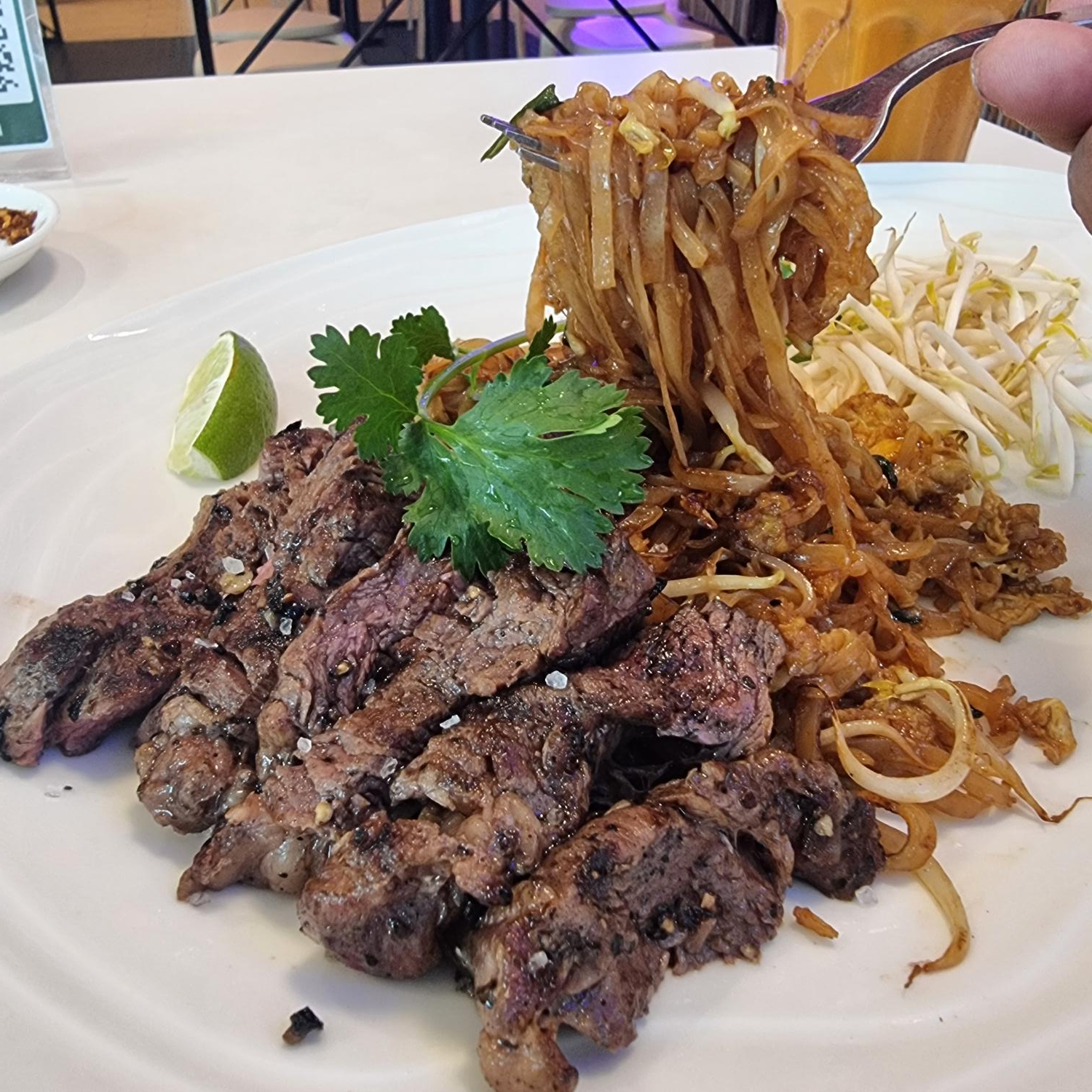 Pad Thai with Ribeye