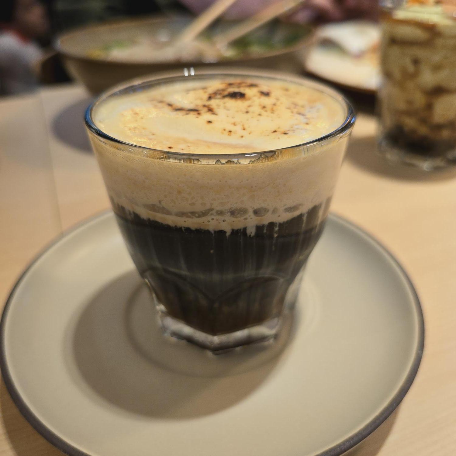 Cà Phê Trứng / Hanoi Egg Coffee