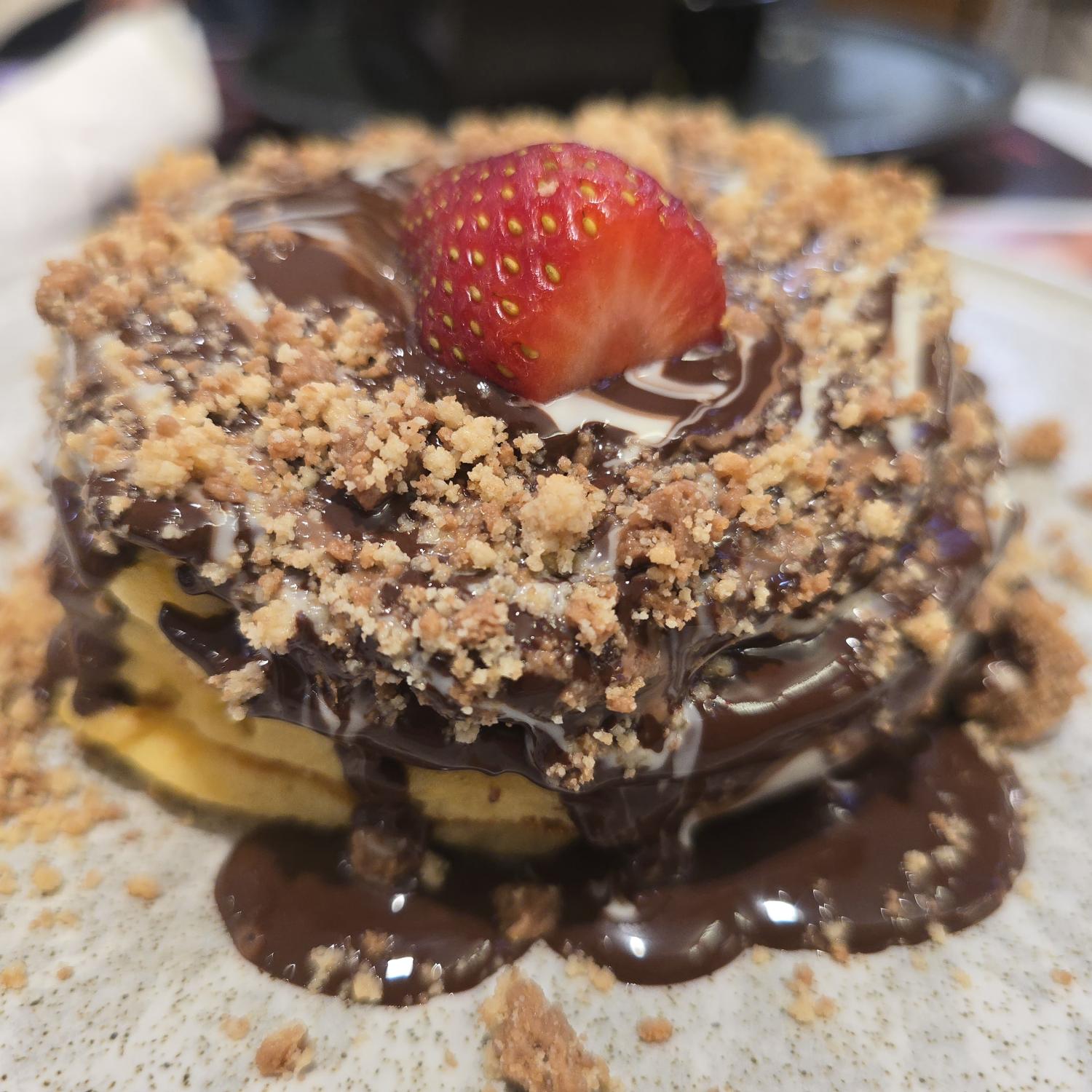 Crunchy Chocolate Pancake