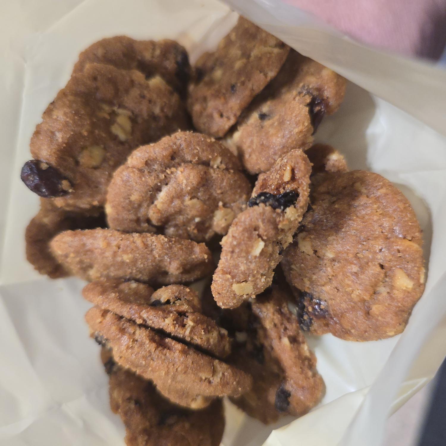 Oatmeal Raisin and Cinnamon Cookies