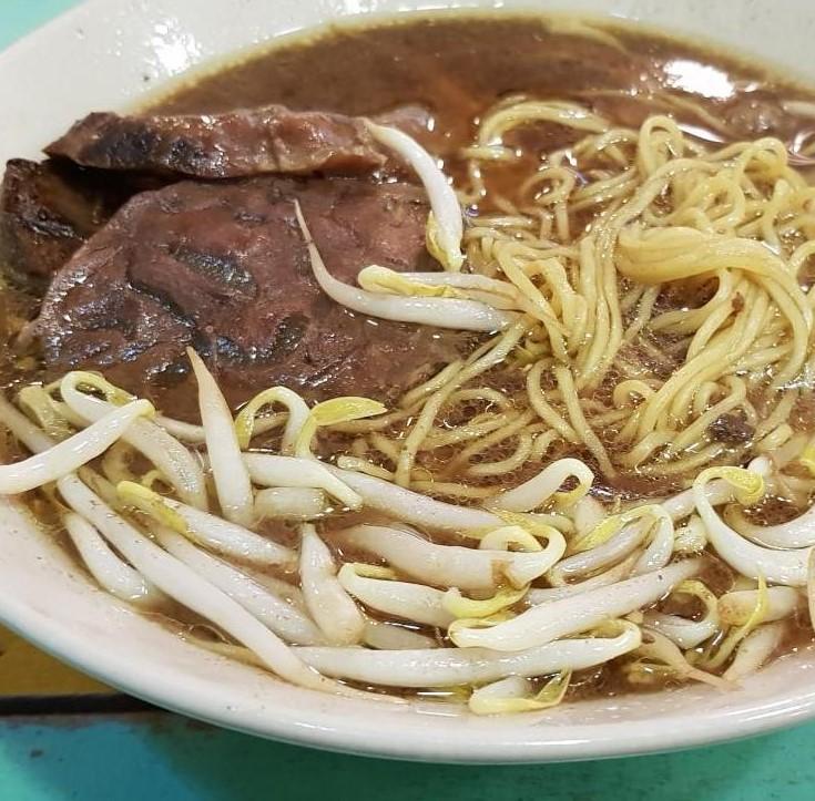 Thai Boat Noodle with Braised Beef Tendon