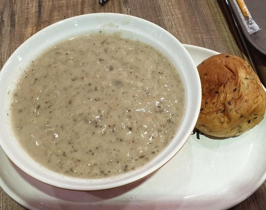 Velvety Mushroom Stroganoff