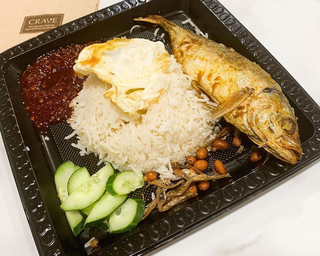 Nasi Lemak Selar Fish